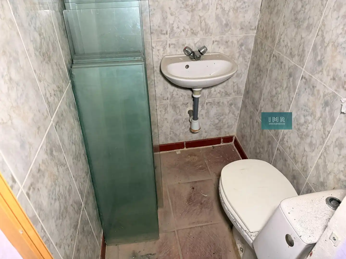 Commercial properties for sale in Calle Esturión, 39, San Jerónimo - La Bachillera