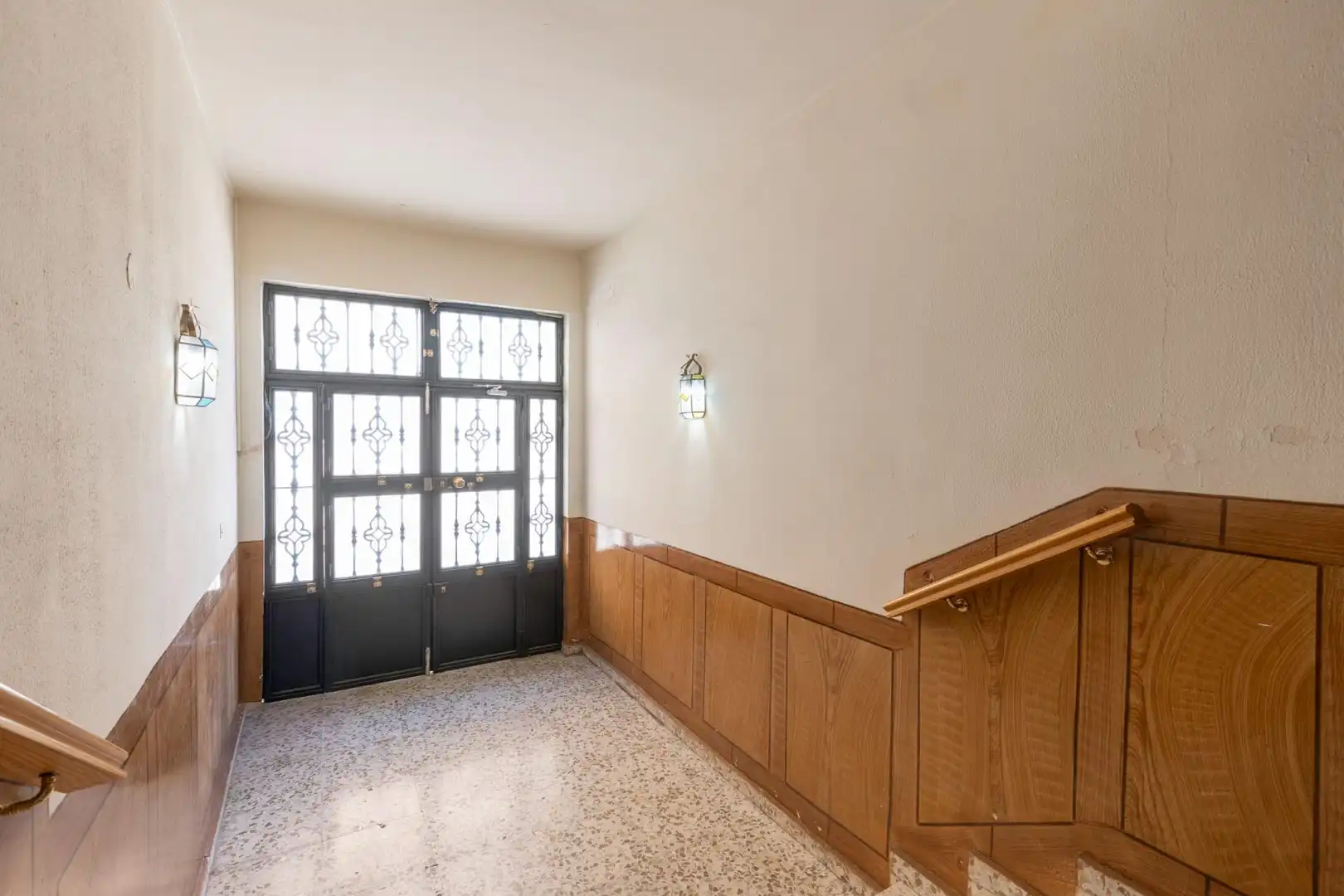 Buildings for sale in La Zubia
