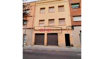 Vista exterior de Edifici en venda en Viladecans