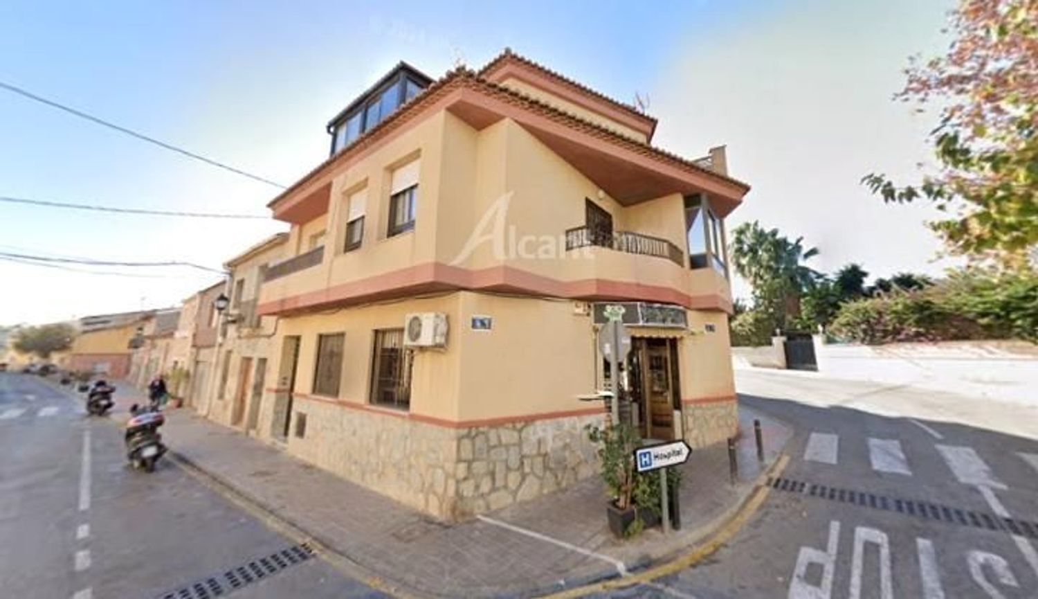 Exterior view of Building for sale in Sant Joan d'Alacant
