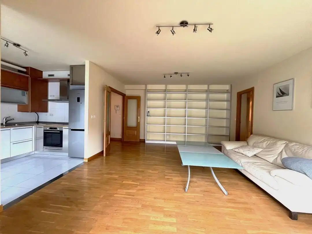 Appartement avec terrasse à louer à Calle Benjamín de Tudela, imagen 4