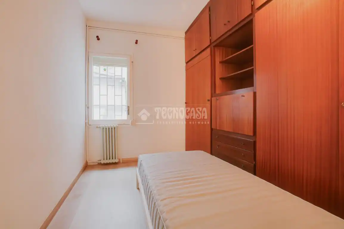 Habitación de Piso en venta en Barcelona con Aire acondicionado, Calefacción y Balcón