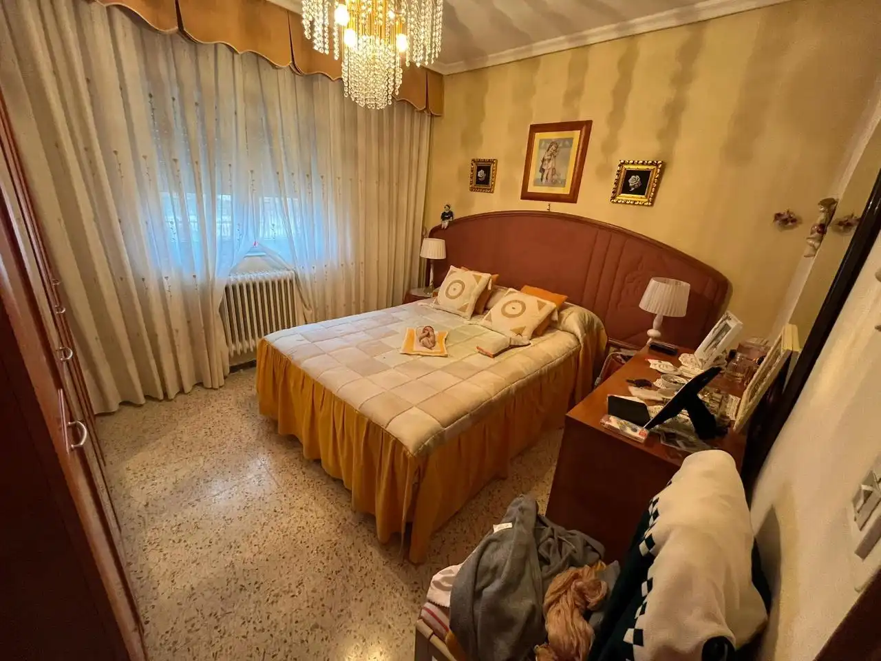 Bedroom of Flat for sale in Salamanca Capital  with Heating, Storage room and Balcony