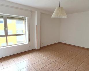 Flat for sale in Lena