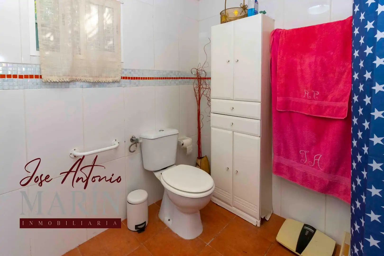 Habitación de Casa o chalet en venta en Badajoz con Aire acondicionado, Jardín privado y Piscina