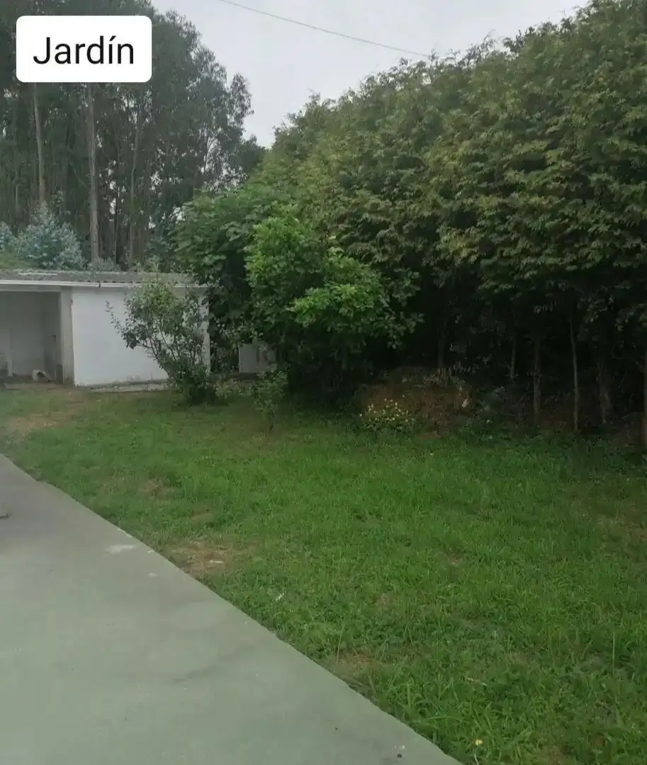 Casa o xalet en venda en Ponteceso amb Parquet, Moblat i Forn