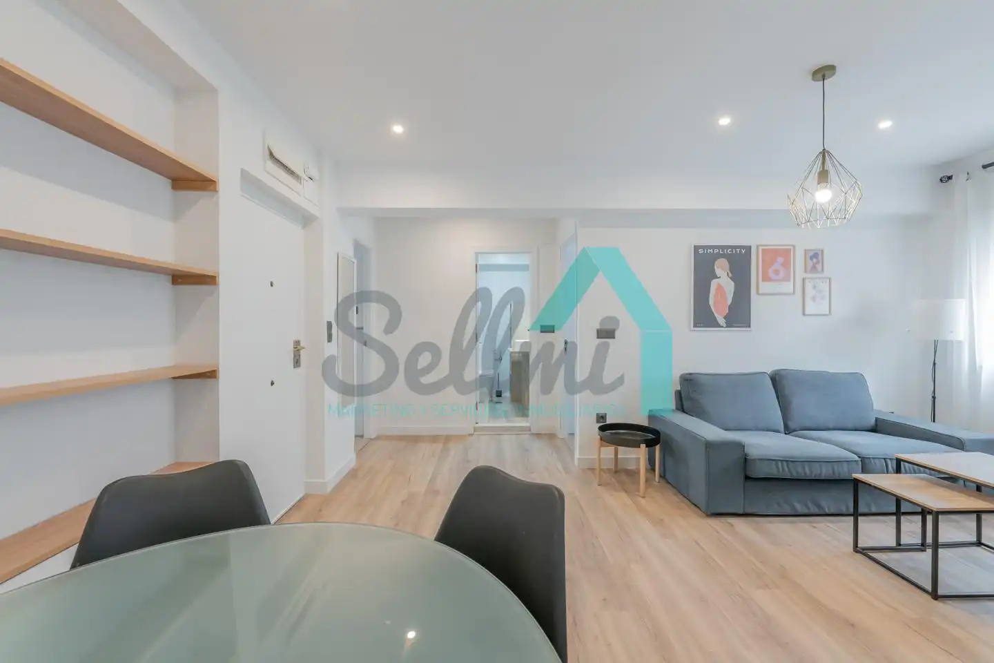 Living room of Flat for share in Oviedo   with Heating, Terrace and Furnished