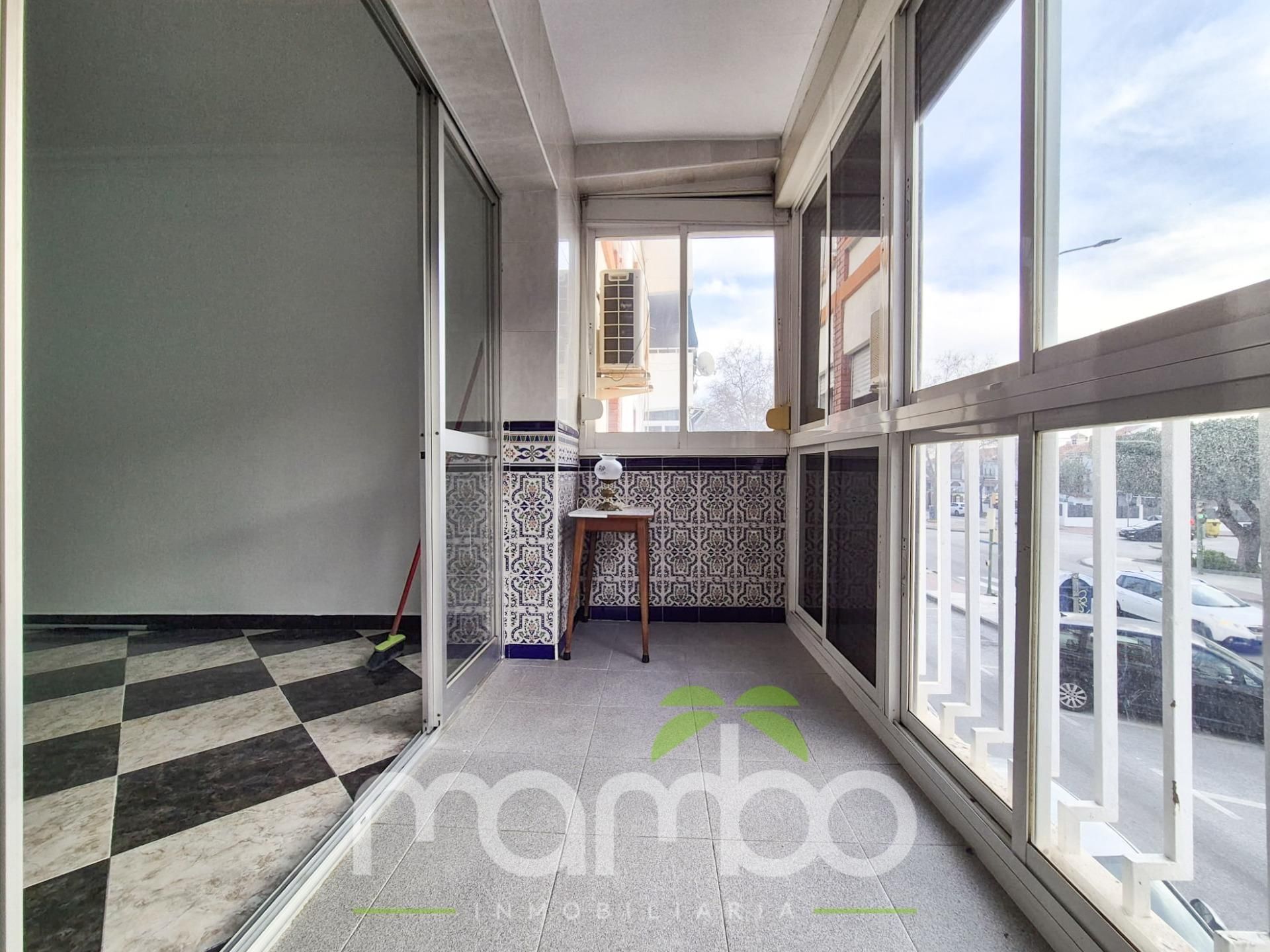 Vista exterior de Pis en venda en Vélez-Málaga amb Aire condicionat