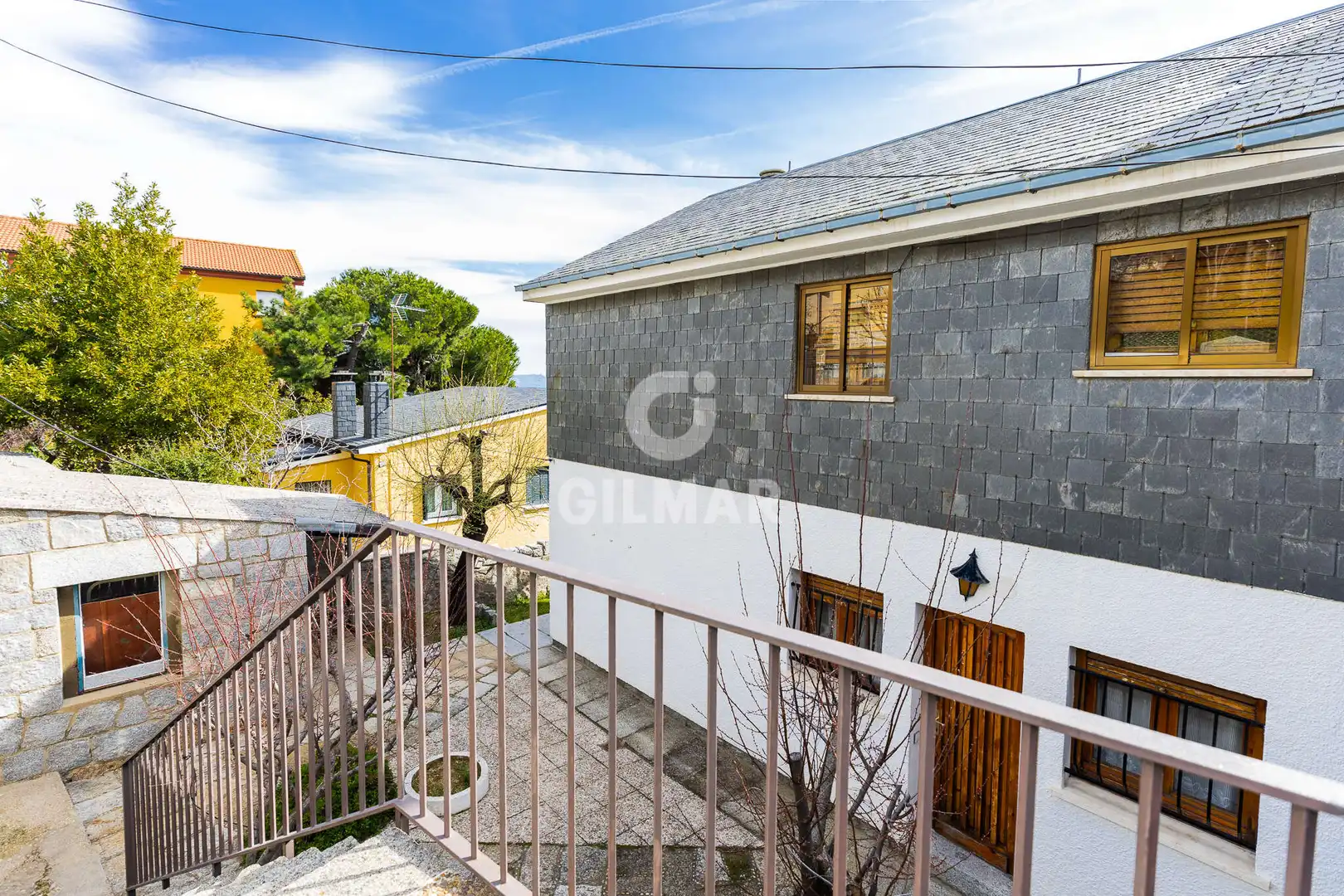 Exterior view of Detached homes for sale in San Lorenzo de El Escorial  with Private garden
