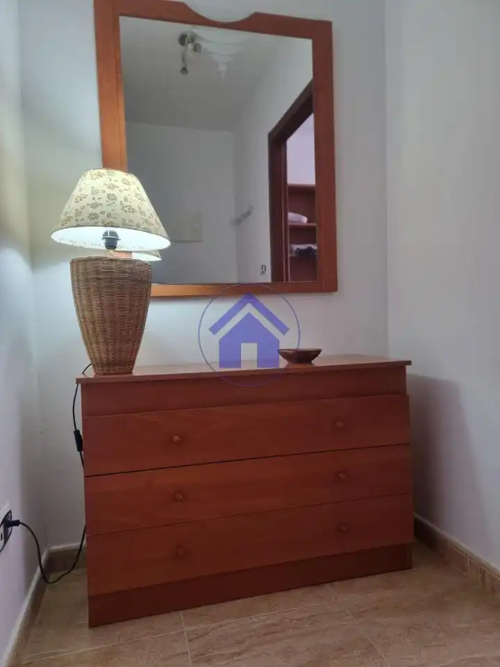 Habitación de Ático de alquiler en Pontevedra Capital  con Calefacción, Amueblado y Balcón