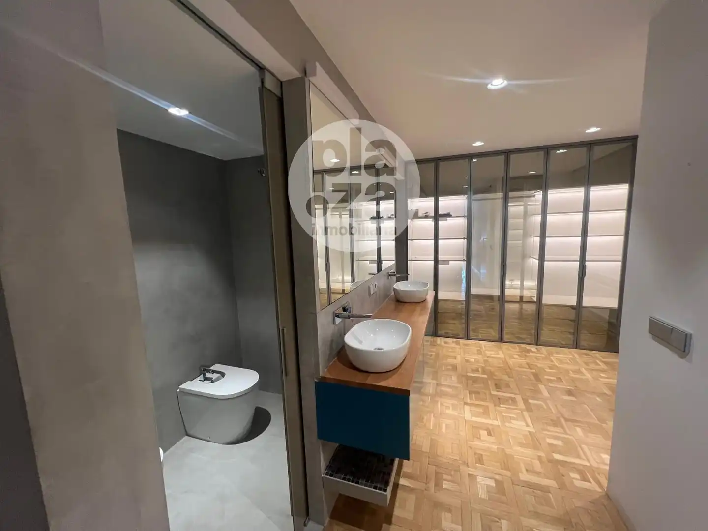 Bathroom of Flat for sale in Burgos  with Heating
