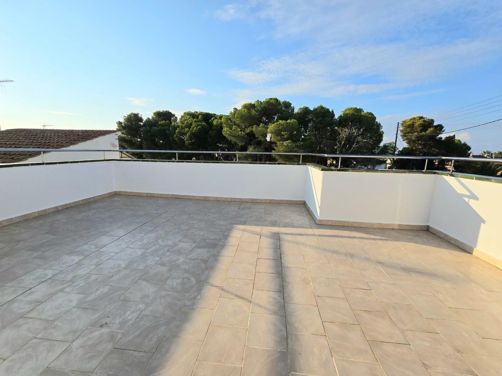 Terrassa de Casa adosada de lloguer en Roda de Berà amb Calefacció, Jardí privat i Terrassa