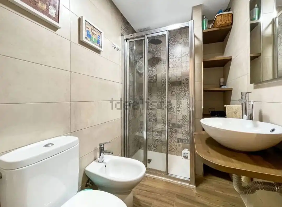 Detached homes for sale in Carrer Llac Sant Martí, L'Almadrava - L'Estanyó