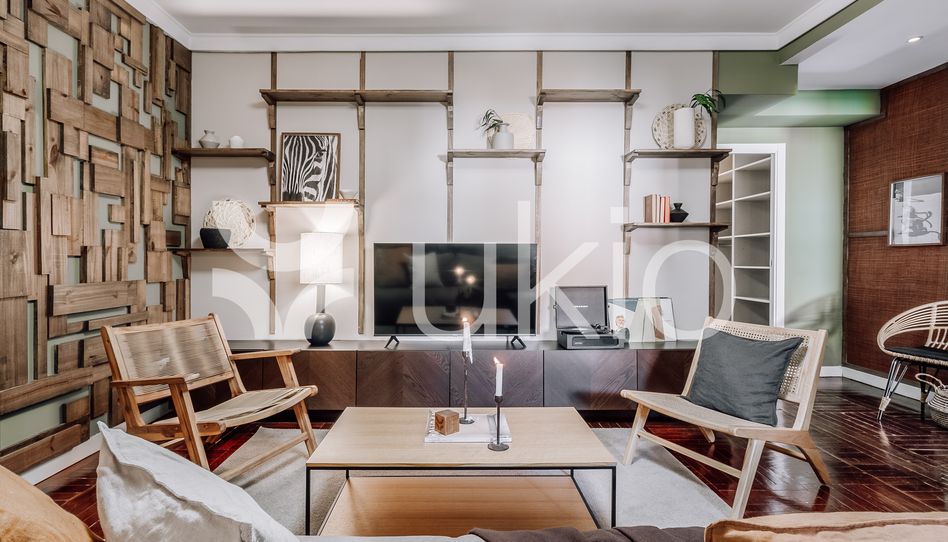 Apartamento de alquiler en Calle de Fernández de la Hoz, Almagro - Imagen 2