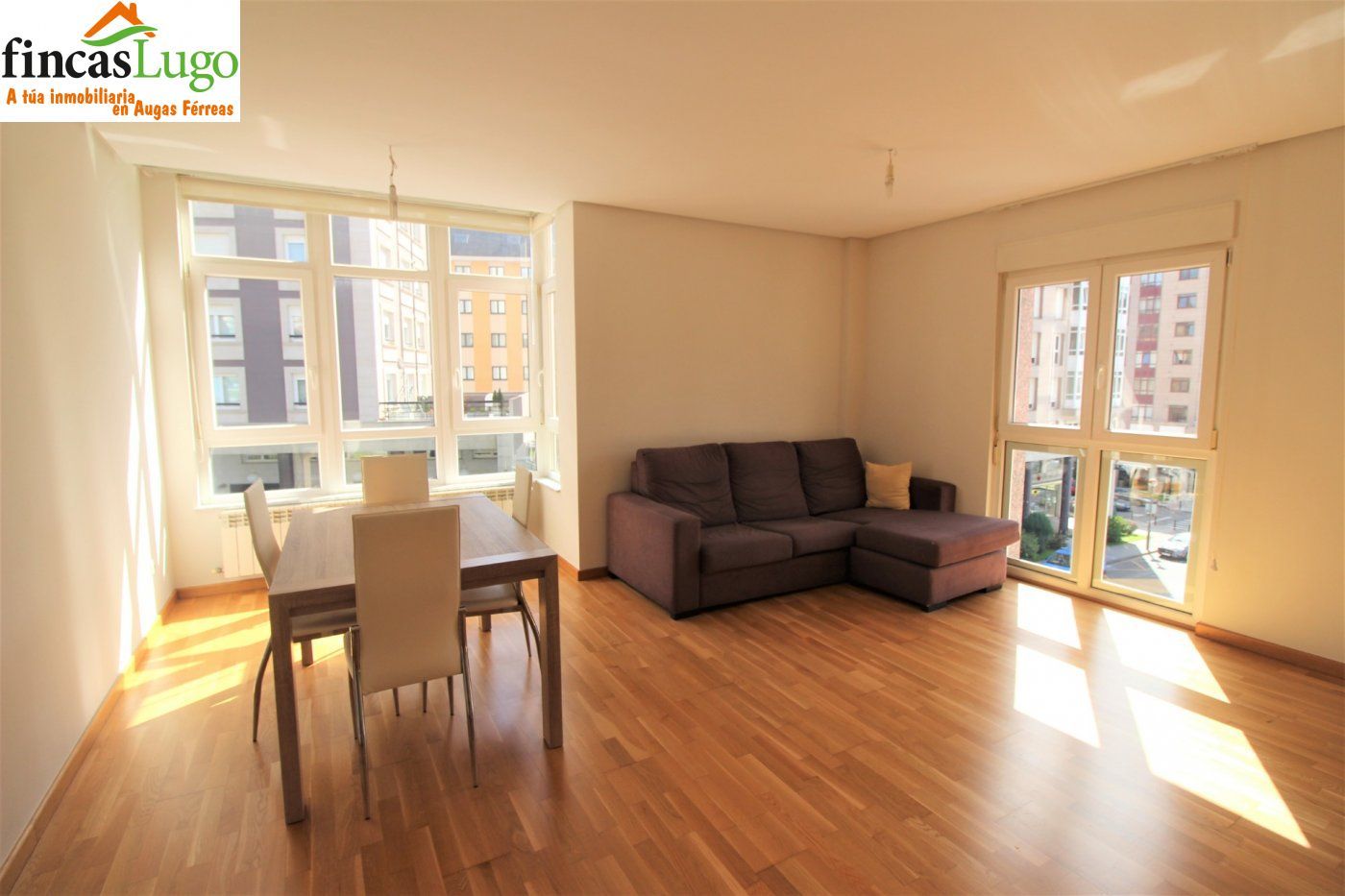 Sala de estar de Piso de alquiler en Lugo Capital con Calefacción y Trastero