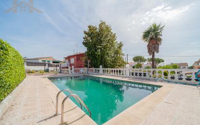 Piscina de Casa o xalet en venda en El Álamo amb Terrassa, Piscina i Balcó