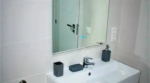 Baño de Apartamento en venta en Villajoyosa / La Vila Joiosa con Aire acondicionado, Terraza y Trastero