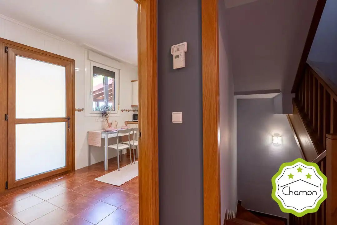 Einfamilien-Reihenhaus zum Verkauf in Barakaldo  mit Heizung, Privatgarten und Terrasse