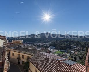 Exterior view of Single-family semi-detached for sale in Corbera de Llobregat