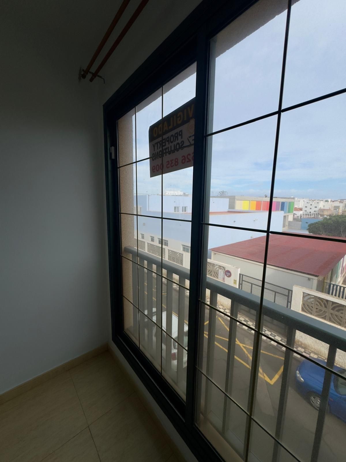 Vista exterior de Piso en venta en Agüimes con Trastero y Balcón