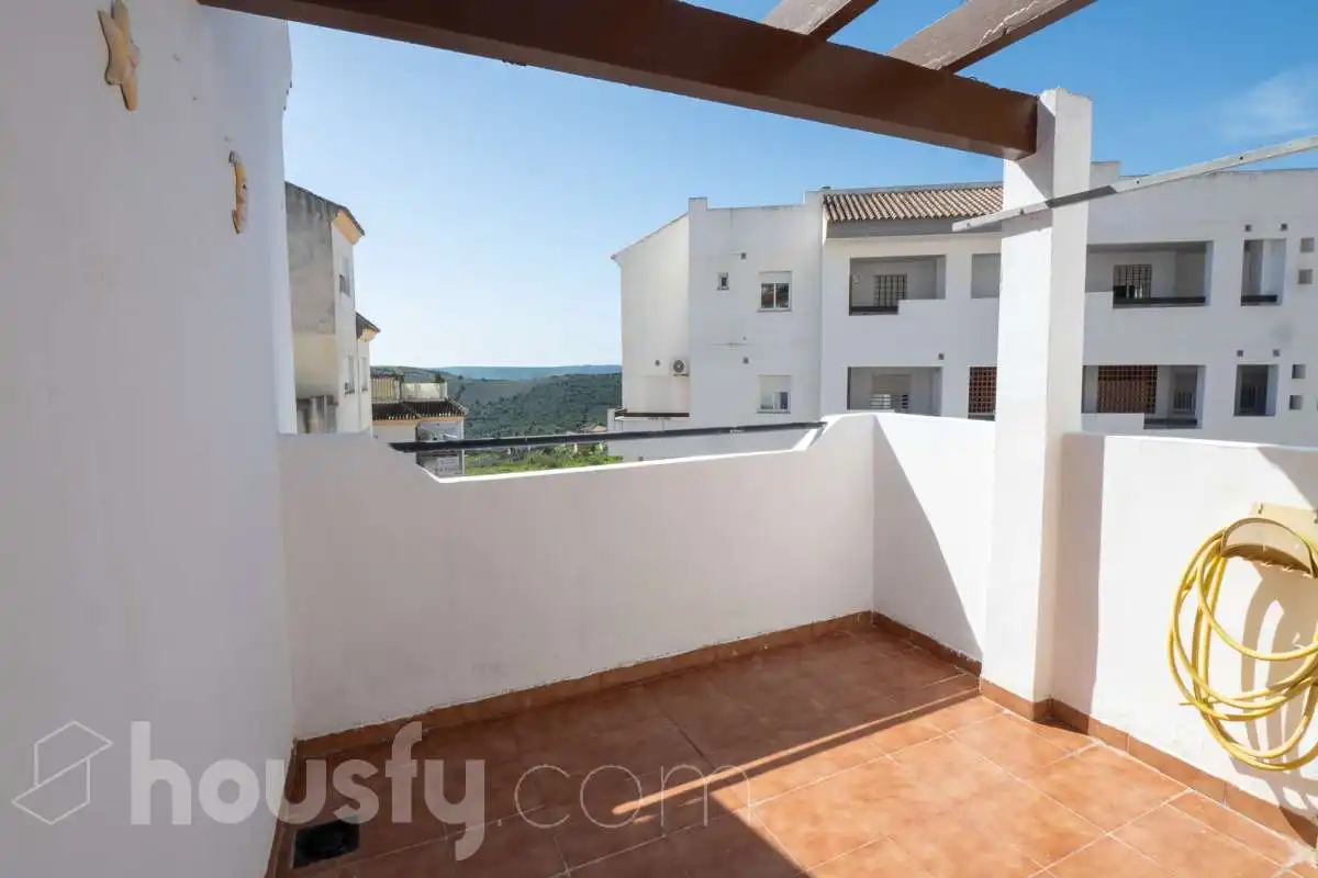 Houses for sale in Calle Atlántida, Alcorrín