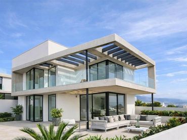 Haus mit Balkon zur Miete in Nueva Andalucía