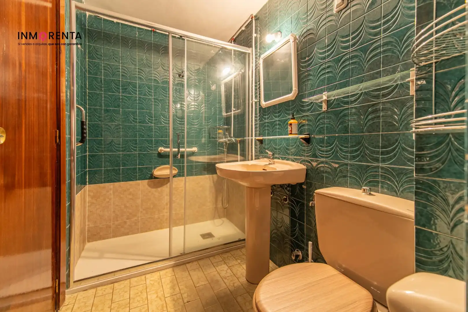 Bathroom of Flat for sale in Madrid  with Heating and Furnished