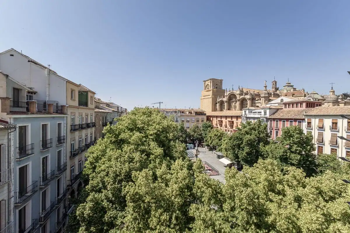 Vista exterior de Dúplex en venda en Granada amb Aire condicionat i Terrassa
