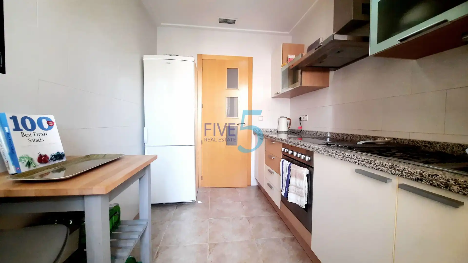 Cuina de Pis en venda en Murcia amb Aire condicionat, Calefacció i Terrassa