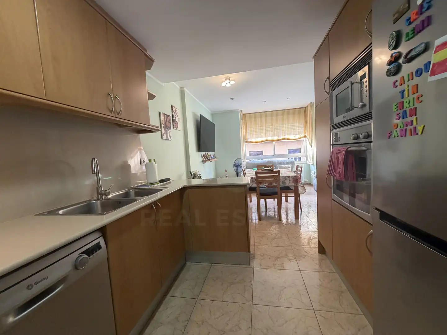 Cuina de Casa adosada en venda en Térmens amb Aire condicionat, Calefacció i Terrassa