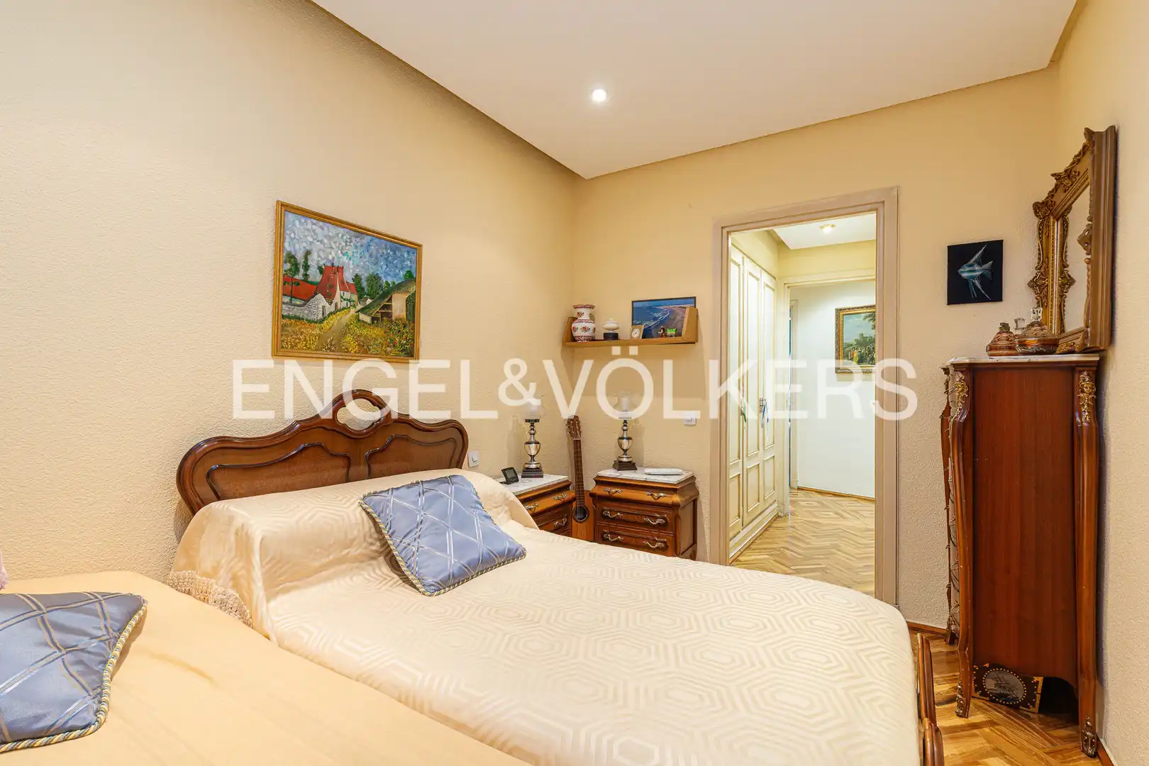 Flat for sale in Calle de Bravo Murillo, Berruguete