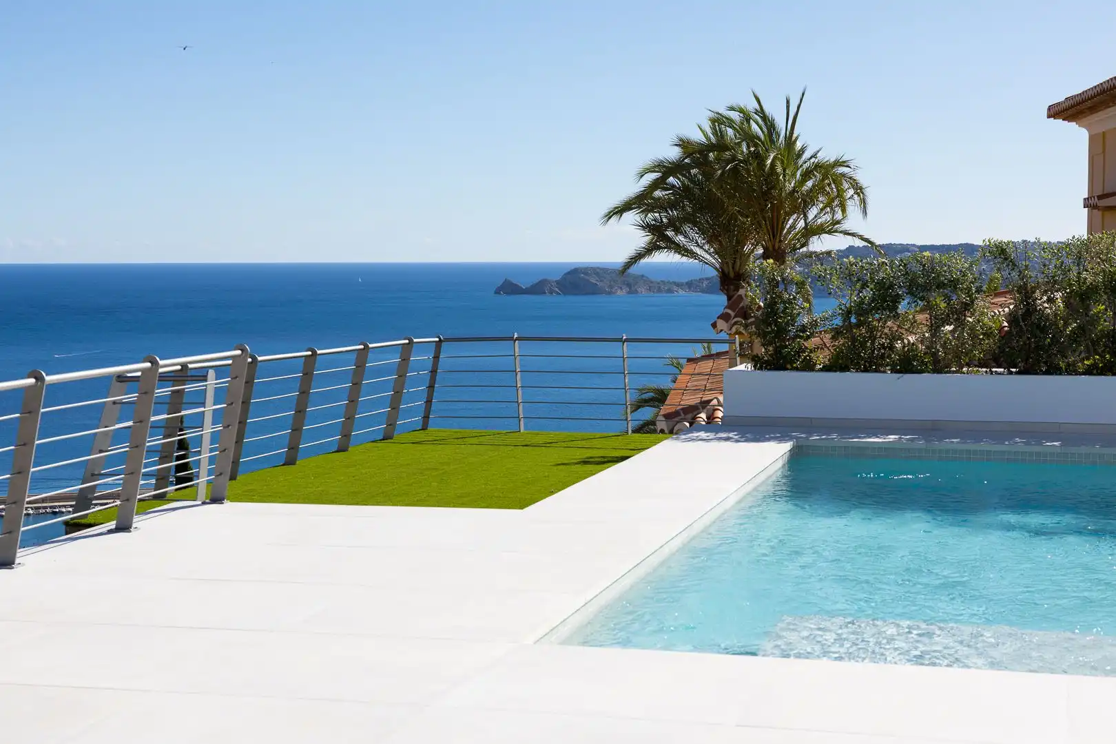 Swimming pool of Houses for sale in Jávea / Xàbia  with Air Conditioner, Heating and Private garden