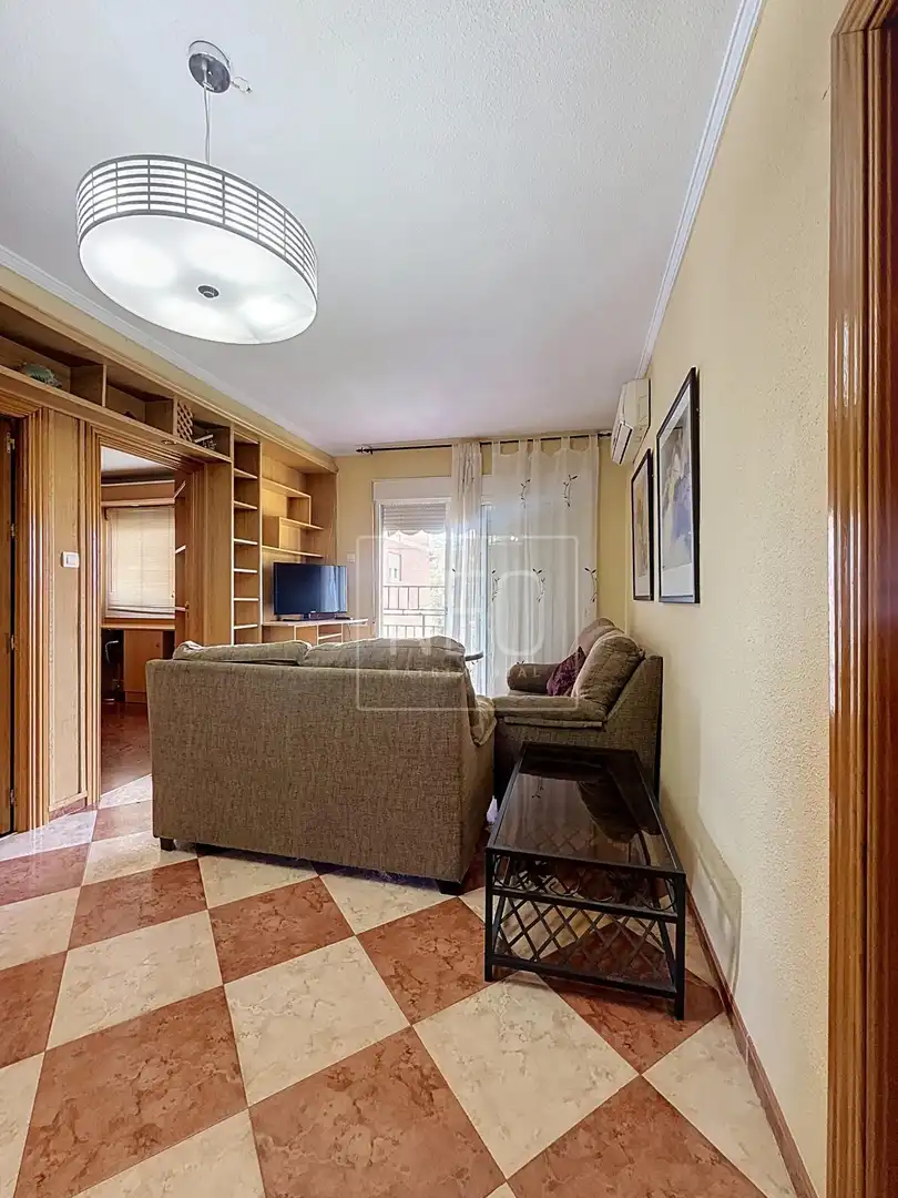 Flat with terrace for sale in Calle LUZ CASANOVA, imagen 7