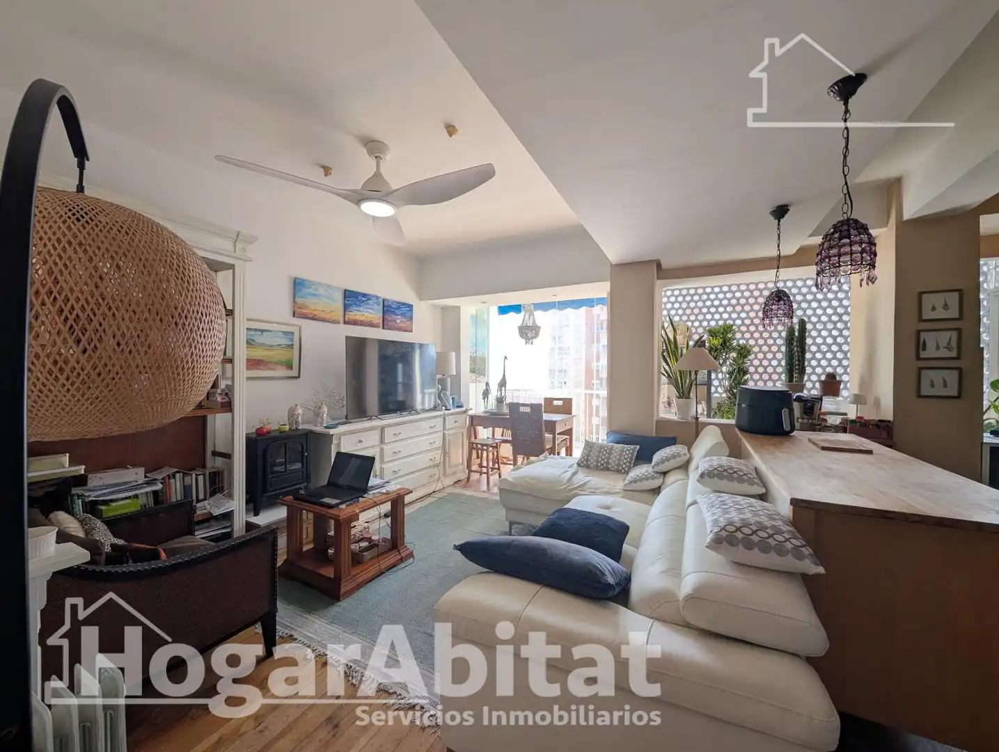 Living room of Flat for sale in Alicante / Alacant  with Terrace and Furnished