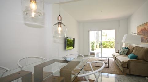 Foto 3 de Casa adosada de alquiler en Albatros-ur Bahia Marbell, 4, Bahía de Marbella, Málaga