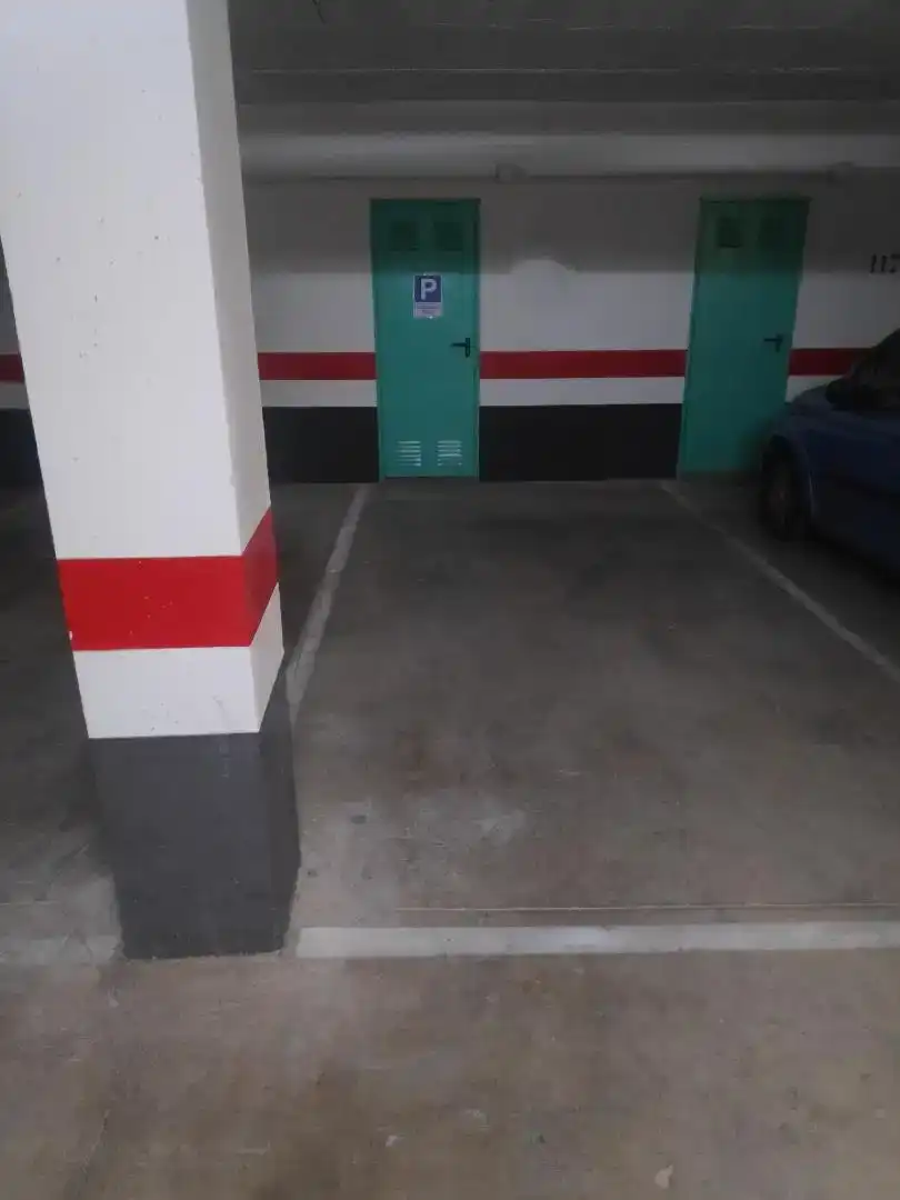 Parking of Garage for rent in Utrera