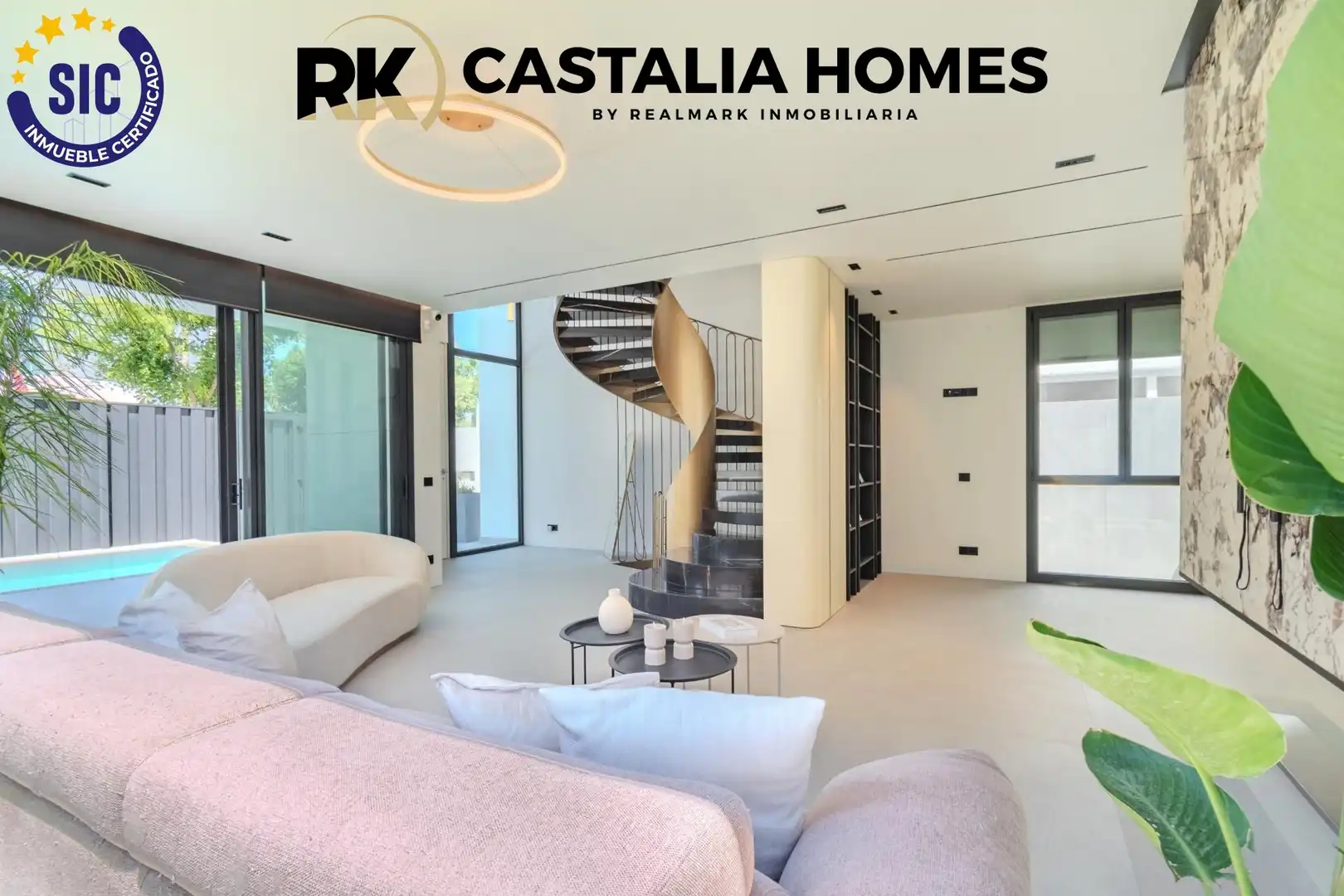 Sala de estar de Casa o chalet en venta en Castellón de la Plana / Castelló de la Plana con Aire acondicionado, Calefacción y Jardín privado