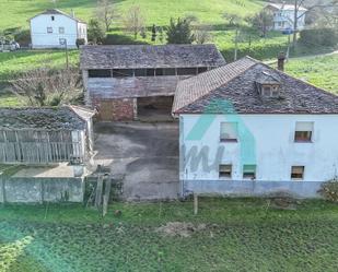 House or chalet for sale in Valdés - Luarca  with Private garden and Parquet flooring