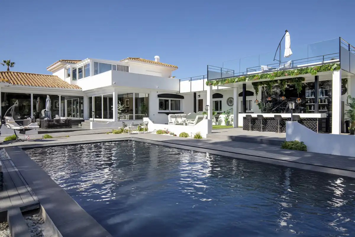 Piscina de Casa o xalet en venda en Estepona amb Terrassa i Piscina