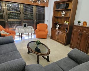Sala d'estar de Pis en venda en Orihuela amb Calefacció i Balcó