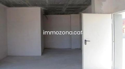 Foto 3 von Geschaftsraum zum Verkauf in Calle Extremadura, Les Planes, Sant Joan Despí