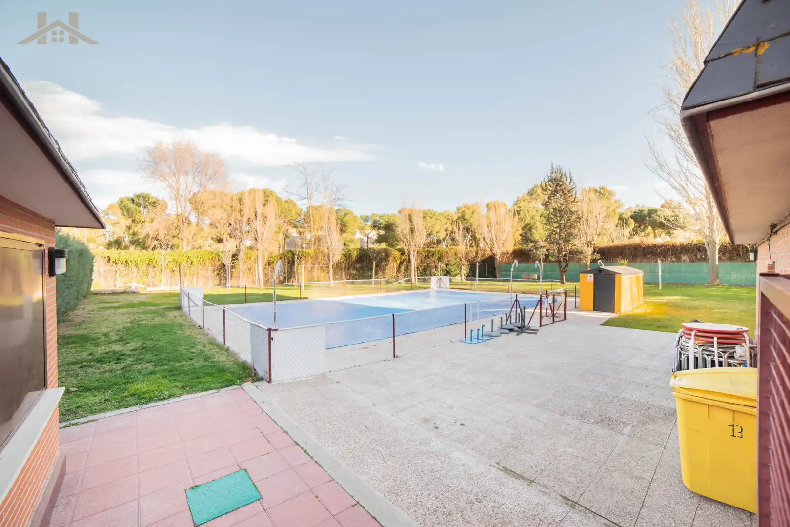 Swimming pool of Flat for sale in Leganés