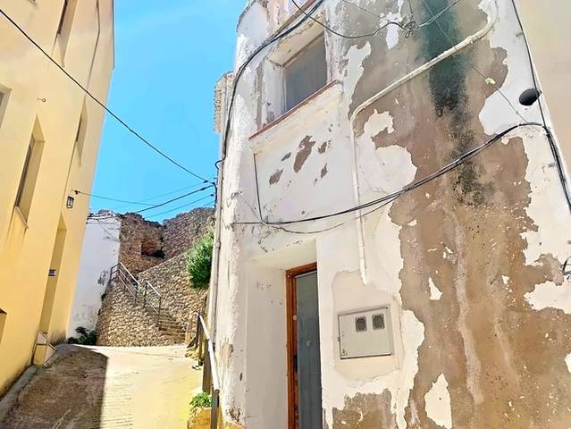 Casa-chalet en Venta en C/ Dalt en Alfara de Carles