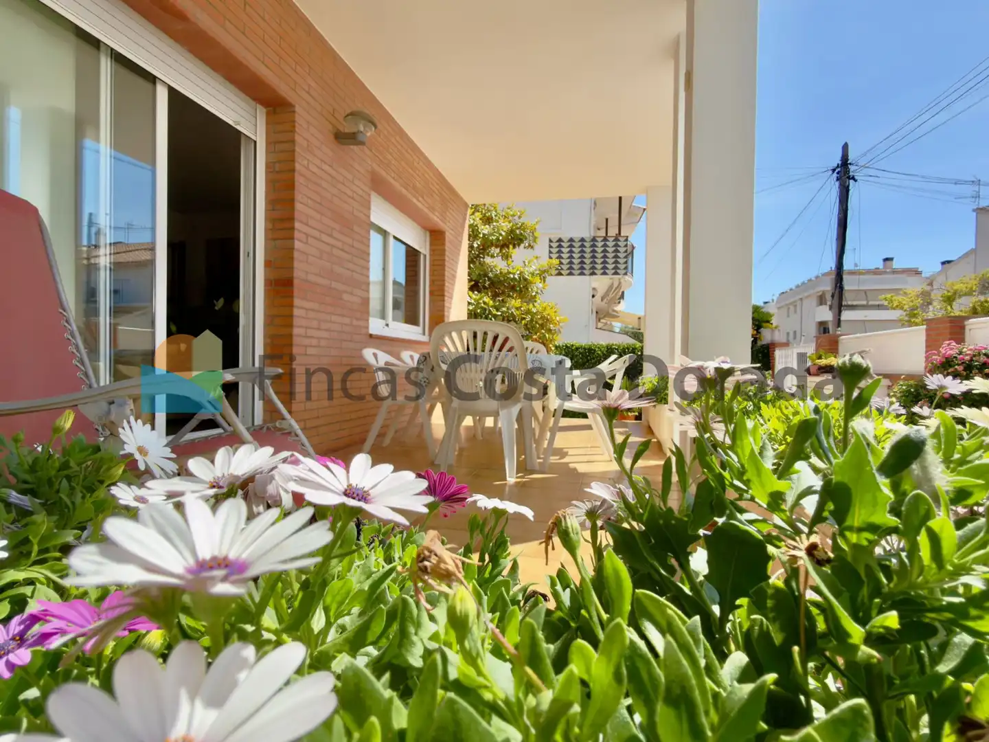 Terrace of Houses for sale in Cubelles  with Air Conditioner, Private garden and Parquet flooring