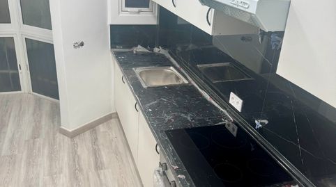 Foto 2 de Piso en venta en Carrer la Segarra, 10, Sant Ildefons, Cornellà de Llobregat
