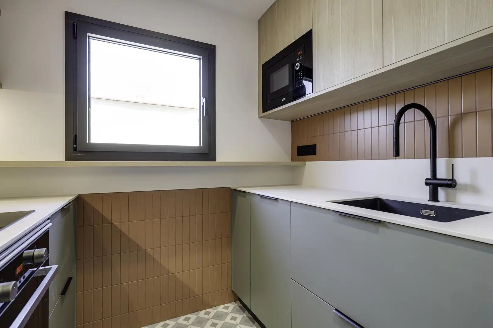 Estudio de alquiler en de Milà i Fontanals, Vila de Gràcia