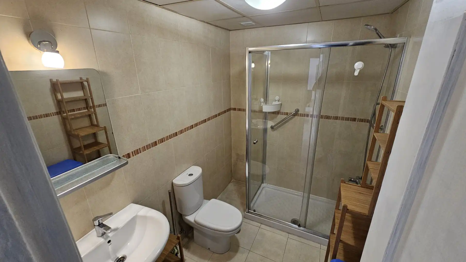 Baño de Piso de alquiler en Málaga con Aire acondicionado y Amueblado