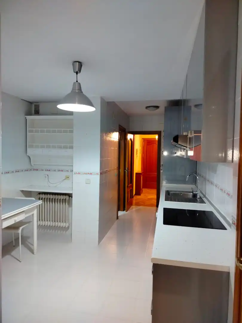 Cuina de Pis en venda en Fuenlabrada amb Aire condicionat, Calefacció i Parquet