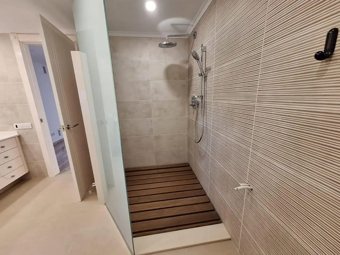 Baño de Casa o chalet en venta en Castellar del Vallès con Jardín privado, Terraza y Trastero