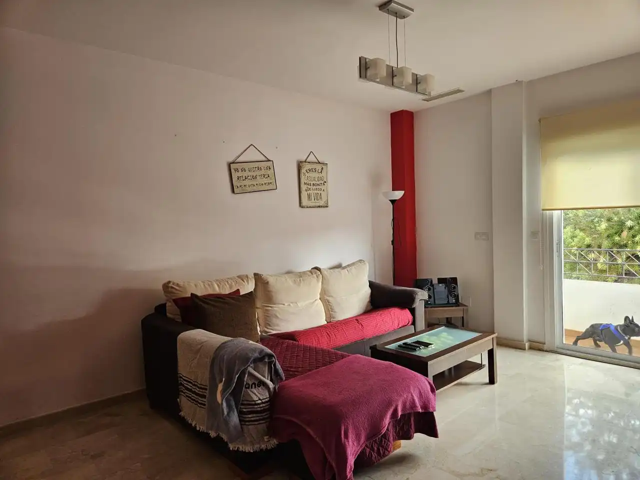 Sala de estar de Piso en venta en La Nucia con Aire acondicionado, Terraza y Amueblado